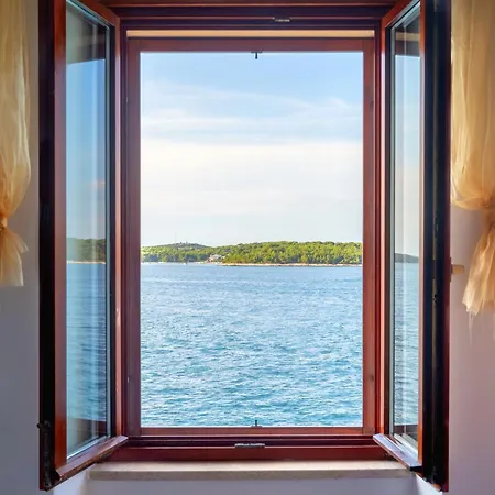 Hinterreiter 아파트 *