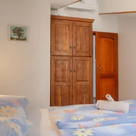 Hinterreiter Apartment *